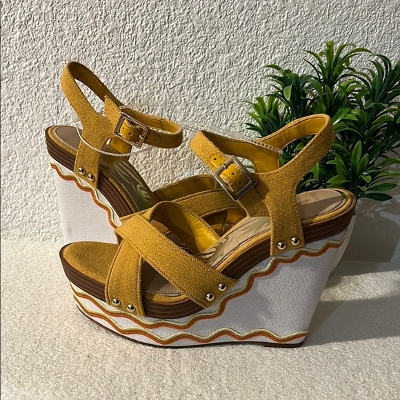DANNIJO X Gianni bini Yellow Wedge Sandals - Picture 2 of 10